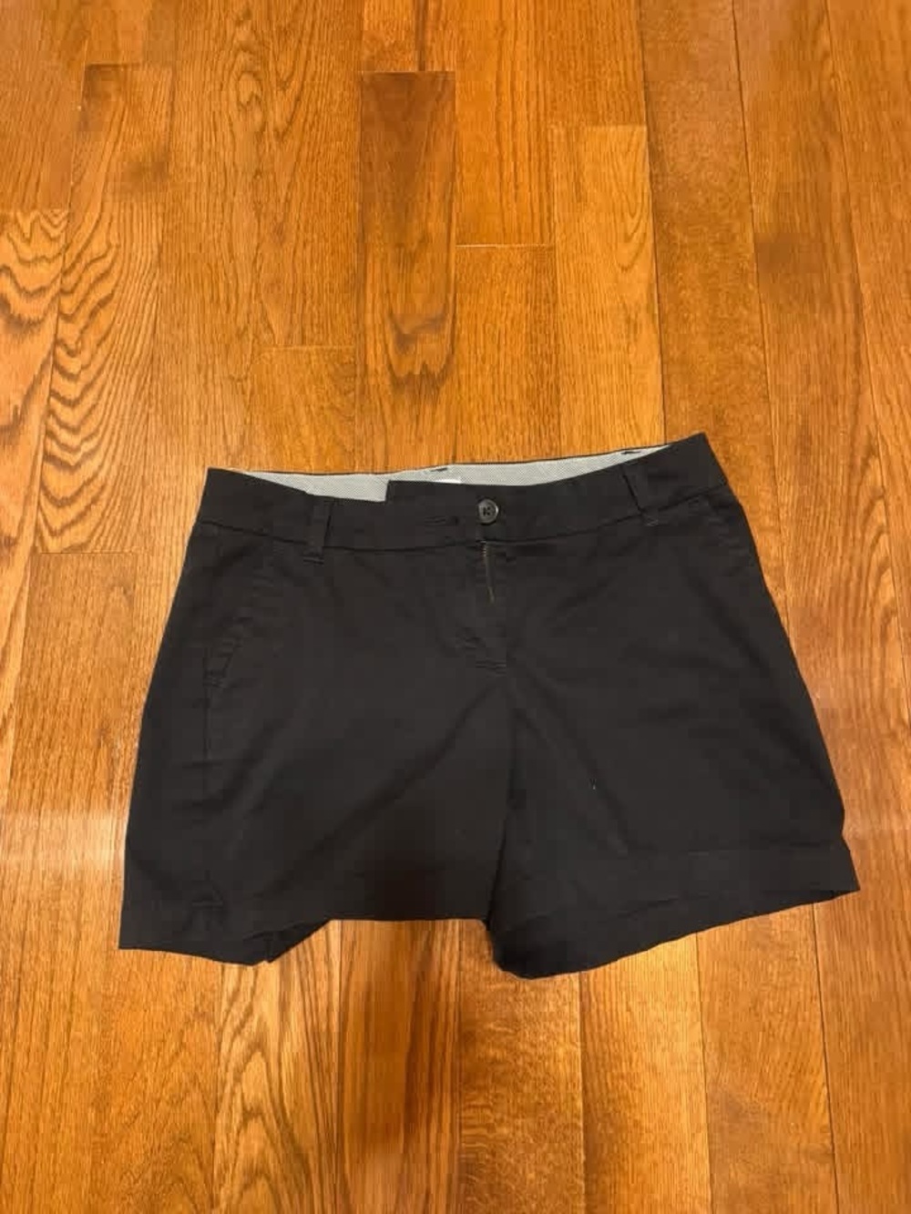 Crown and Ivy Caroline Short